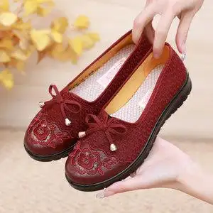 春秋老北京布鞋女鞋中老年妈妈鞋防滑平底休闲鞋女士散步鞋奶奶鞋