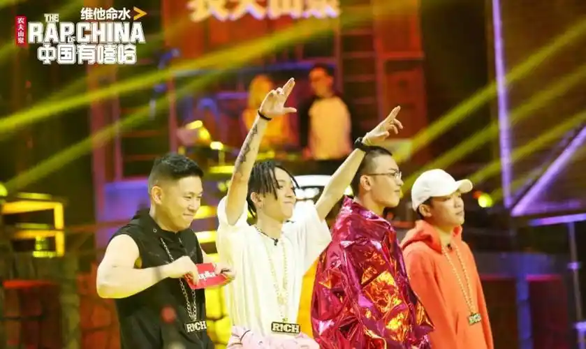 嘻哈超人欧阳靖正式上线gai和大笑体力透支退赛