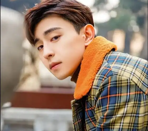 邓伦如今的"窘境",他很可恨,也很可悲|杨紫|探班|男一号|新京华烟云