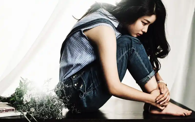 金有贞主题壁纸