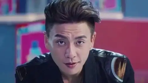 回顾风流小生黄宗泽对待爱情对待婚姻他是如此的儿戏