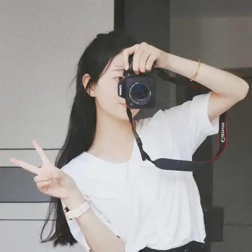 我和镜头的故事|摄影师专用头像|女生头像2034期