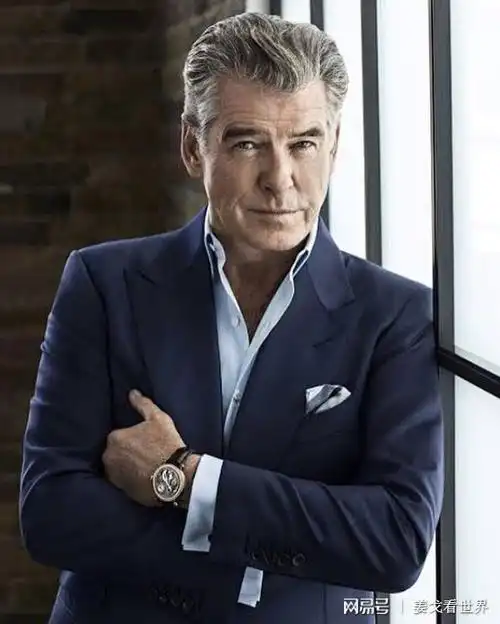 皮尔斯布鲁斯南被爆商谈加盟新蝙蝠侠饰演dc最强管家阿福