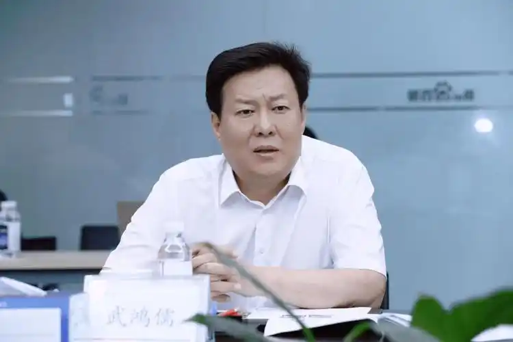 河北省委宣传部副部长,河北广播电视台台长武鸿儒指出,当前,广电媒体