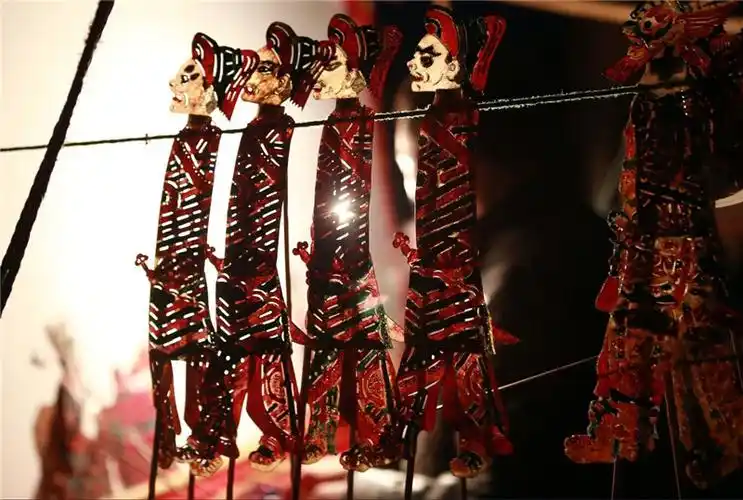 非遗文化中的年味儿:陕西皮影戏