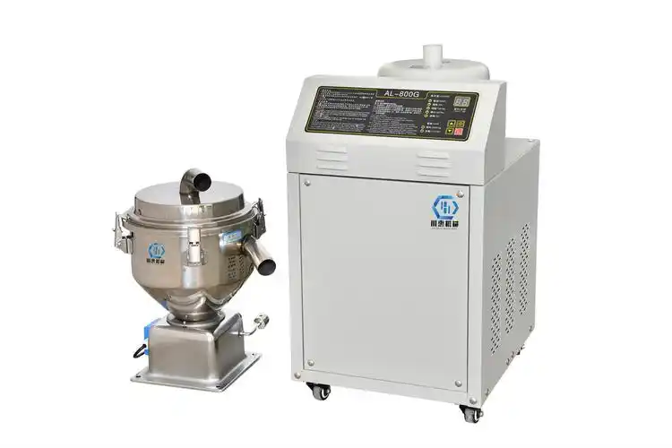 塑料吸料机的工作原理:塑料吸料机多采用真空吸料的方式,真空吸料的