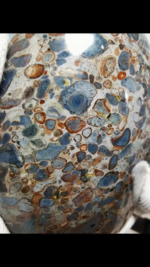 五彩蓝莓球粒陨石!随型抛光摆件!