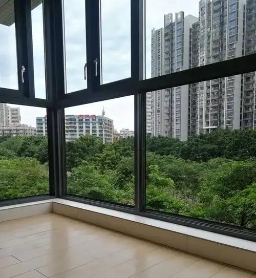 你家阳台只晒衣服太浪费试试6种封阳台方案让家多出10平