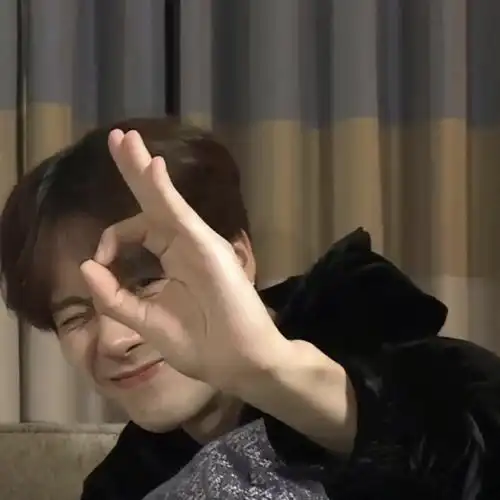 头像|爱笑的男生一定都很温柔吧 - 知乎