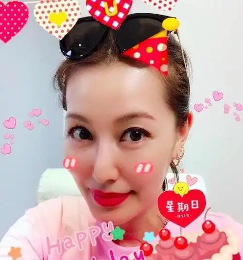 最美梦姑黄纪莹人品贵重44岁虽单身却是网友心中的古太太