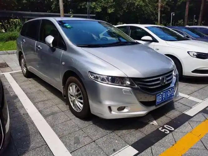 【深圳】2010年10月 本田 奥德赛 2009款 2.4l 舒适版 自动档