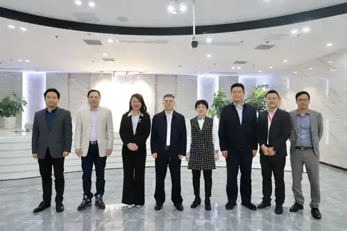 长沙市政协副主席张庆和一行调研汇富康达集团