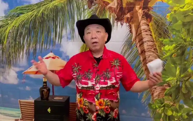 北美崔哥天天侃 | 美国小弟刚要叫板,回头一看老大和中国好上了