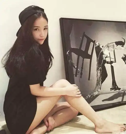 王思聪前女友模特王颖