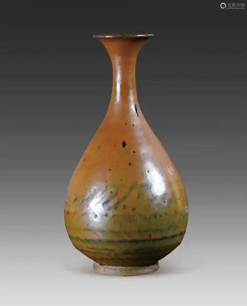 宋酱釉玉壶春瓶