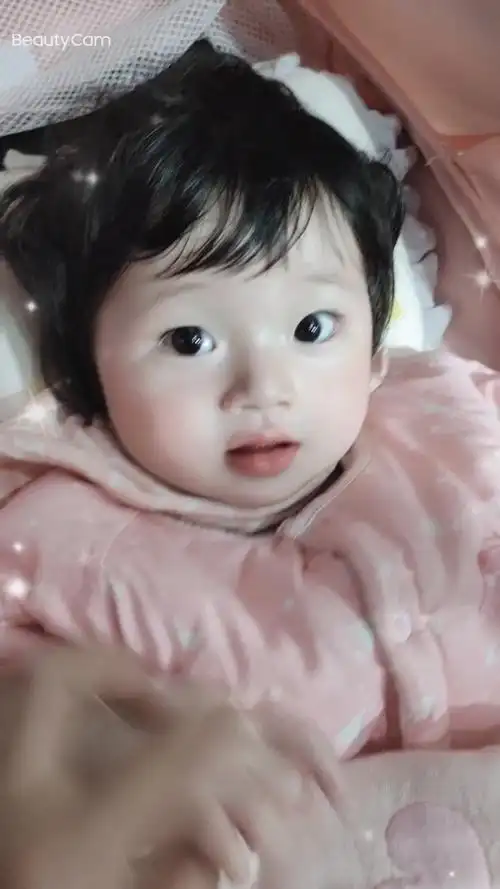 好可爱的小宝贝儿呀,简直就是骗人生女儿的999999