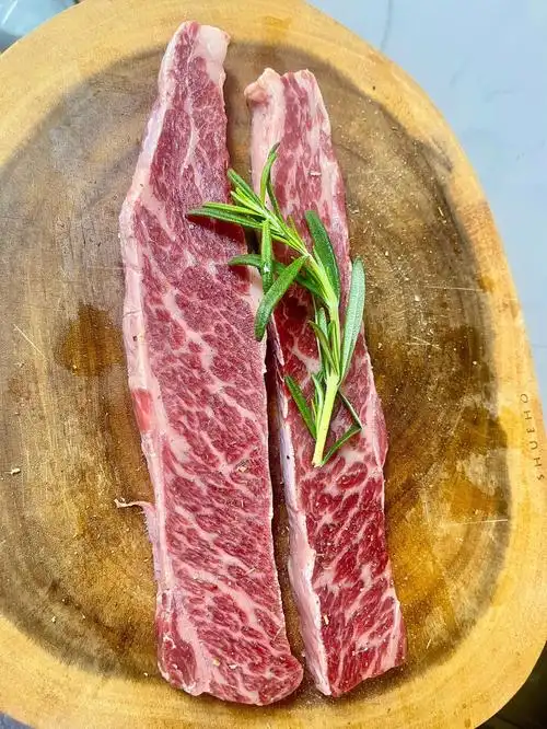 小杨吃牛排09牛小排