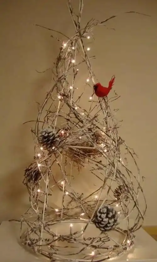 美呆!枯树枝竟能做成这么美的艺术品