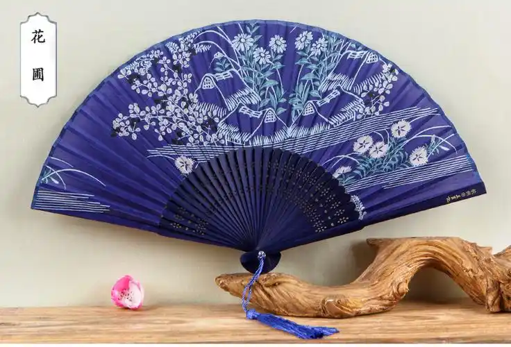 礼品女式折扇夏季日式樱花扇子古风绢扇丝绸布扇牡丹扇梅花 一笑白梅