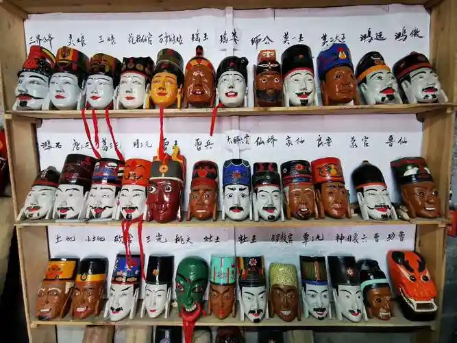 环江毛南族自治县的36尊毛南族傩面!