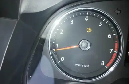 大众朗逸灯泡损坏指示灯怎么消除