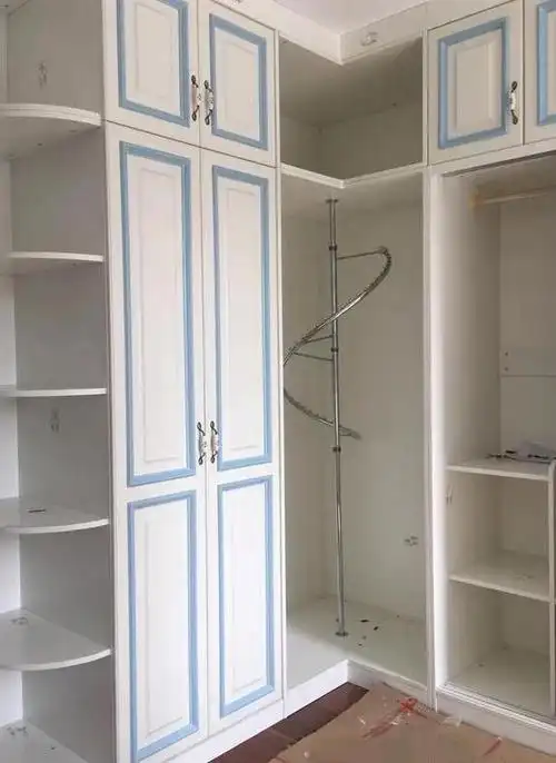 转角衣柜门怎么设计(转角衣柜门怎么设计效果图) - 窝头生活网