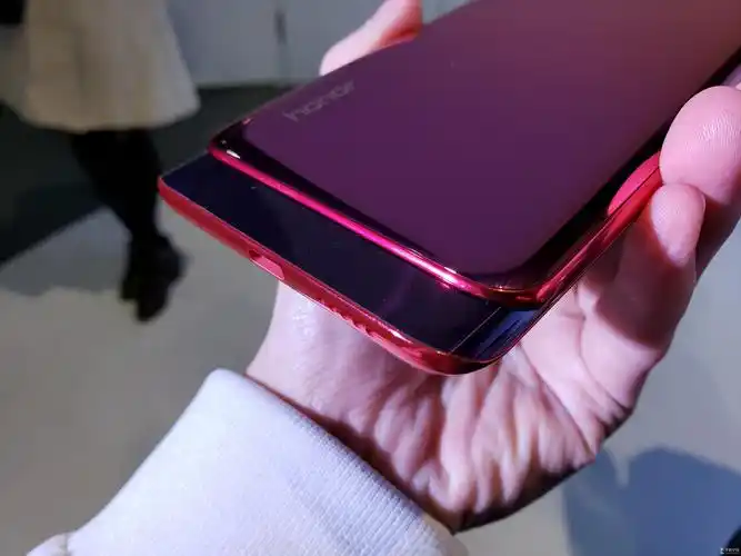 荣耀magic2真机图赏最强滑盖全面屏旗舰