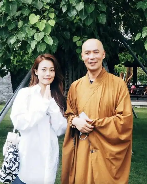 情缘流转港风美人周海媚陨落背后的故事