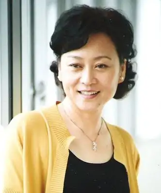 演员黄爱玲,黄爱玲电影,黄爱玲演过的电视剧