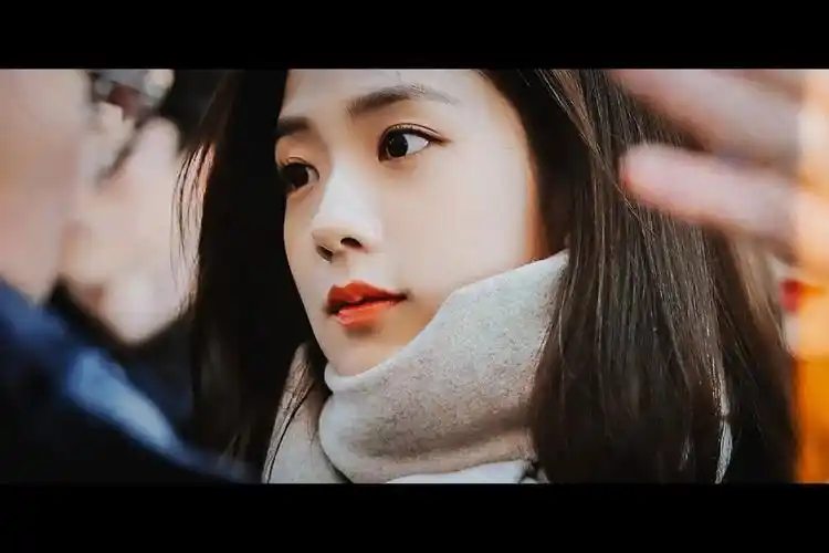 想问一下有没有jisoo的电脑壁纸? - 知乎