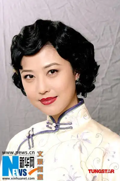 周海媚最新剧集tvb将播 饰演小凤仙妩媚多情