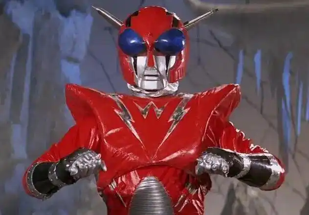 第一部国产超级英雄电影中国超人的破圈法则尝试强于复制