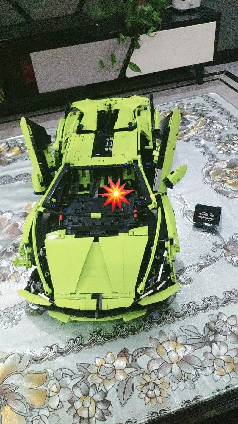 儿子的作品 #拼装模型 #动手动脑 #乐高搭建 #超级跑车 - 抖音