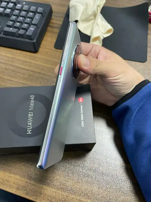 [手机平板] 华为mate40 8 128g 银色 麒麟9000e 5g手机