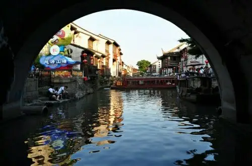 江南拱桥洞