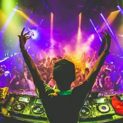 夜店图片头像大全夜店蹦迪很嗨的图片头像合集