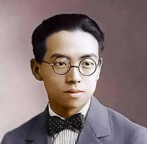 梁启超的坟旁为何有一棵母亲树?背后有一段凄惨的故事!