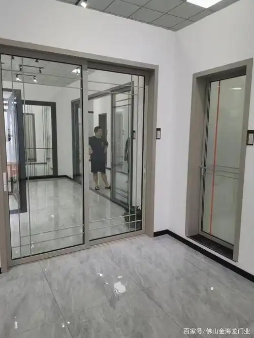 厨房门可以这样装中窄框铝合金推拉门中空钢化玻璃吊趟门