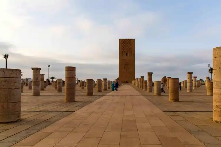 摩洛哥首都拉巴特的穆罕默德五世陵寝和哈桑塔