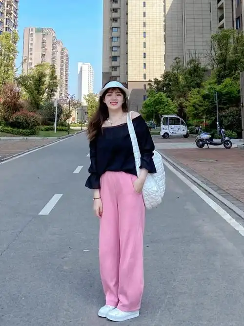 140斤微胖女孩,夏天的打扮原来可以这么美!还跳啥"减肥操"