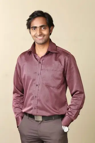 印度帅哥明星图片,高清图片