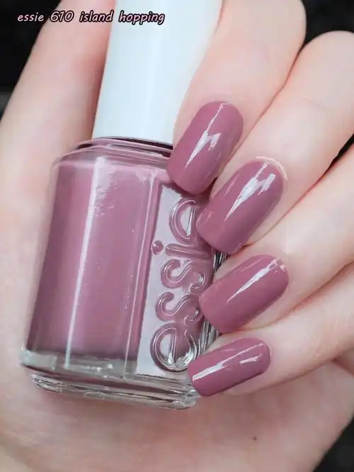 夏天的芋泥波波指甲油