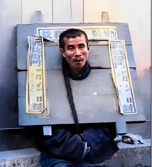 100多年前的晚清朝老照片:宫中妃子很漂亮,普通老百姓依然穷苦