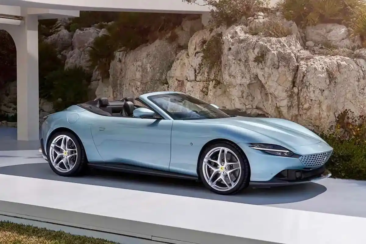 最便宜的法拉利敞篷车!今晚,优雅的法拉利 roma spid - 抖音