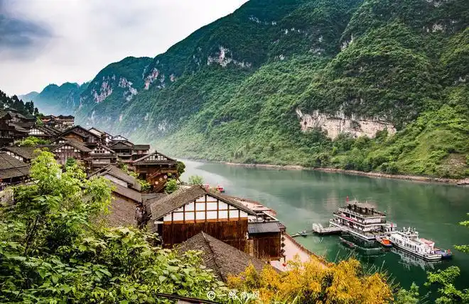 重庆贵州交界处有座千年古镇堪称古典版山城走路累但景色很美