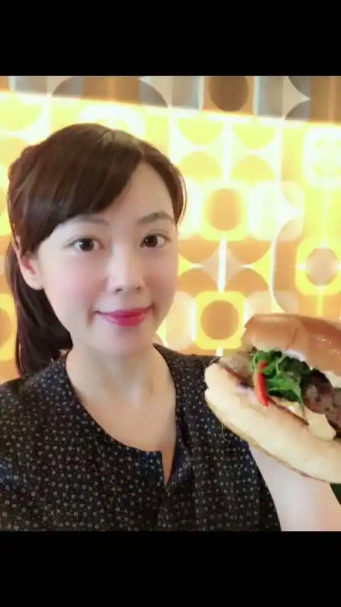 李亚蒨的秒拍视频