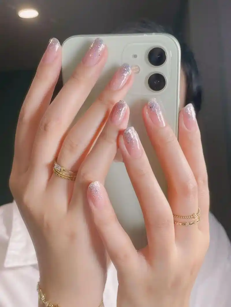 bling bling闪闪发亮的渐变美甲9790简单又好看, - 抖音