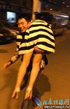 如何看待酒吧喝醉被捡尸的女性?