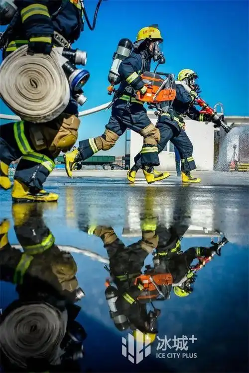 600_899竖版 竖屏