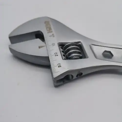 中国工厂车轮螺母令人兴奋的任务活动扳手